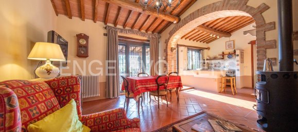 4 bedrooms House in Passignano sul Trasimeno, Italy No. 127803 20