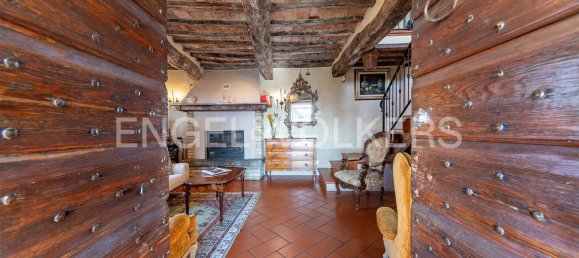 4 bedrooms House in Passignano sul Trasimeno, Italy No. 127803 6