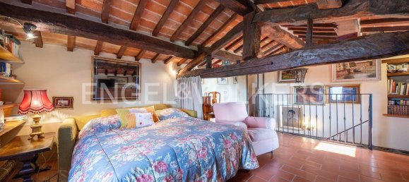 4 bedrooms House in Passignano sul Trasimeno, Italy No. 127803 10