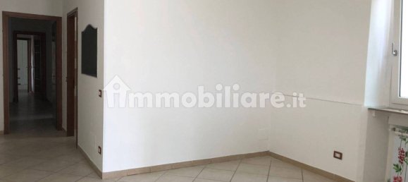 2 Schlafzimmer Wohnung in Cuveglio, Italy, Nr. 222819 16
