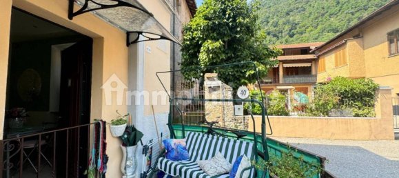 2 Schlafzimmer Wohnung in Cuveglio, Italy, Nr. 222819 10