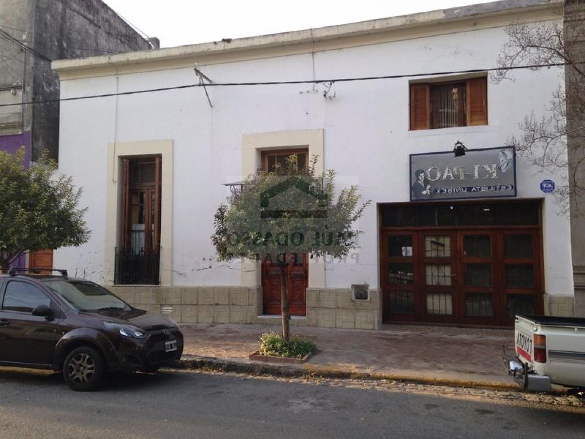 4 bedrooms House in Buenos Aires, Argentina No. 74525