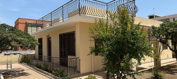 6 rooms Villa in Syracuse, Italy No. 247166 8