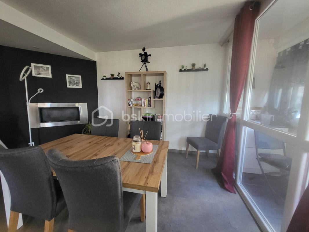 2 bedrooms Apartment in Colayrac-Saint-Cirq, France No. 107990