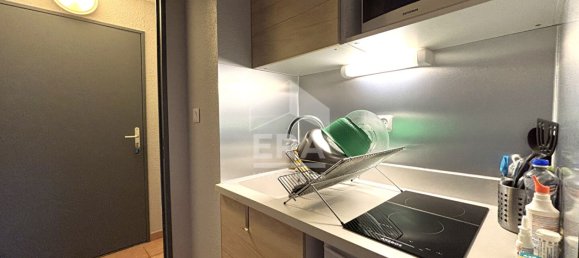 Studio in Avignon, France No. 324011 2