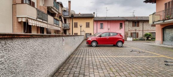 Studio in Borgo San Giovanni, Italy No. 114176 18