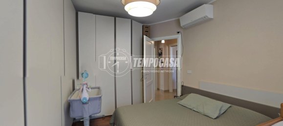 3-salle Appartement à Carmagnola, Italy No. 305171 22