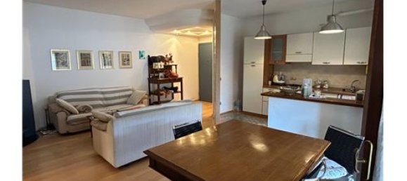 Apartamento de 3 dormitorios en Entratico, Italy No. 294261 3
