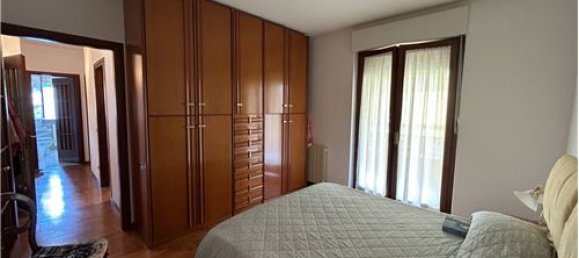 Apartamento de 3 dormitorios en Entratico, Italy No. 294261 8