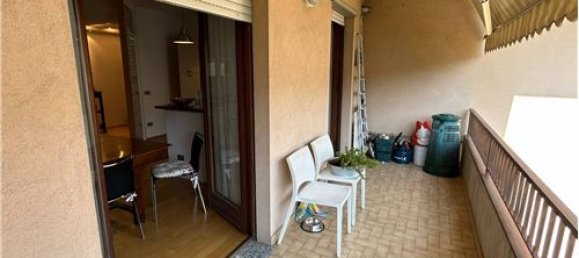 Apartamento de 3 dormitorios en Entratico, Italy No. 294261 6
