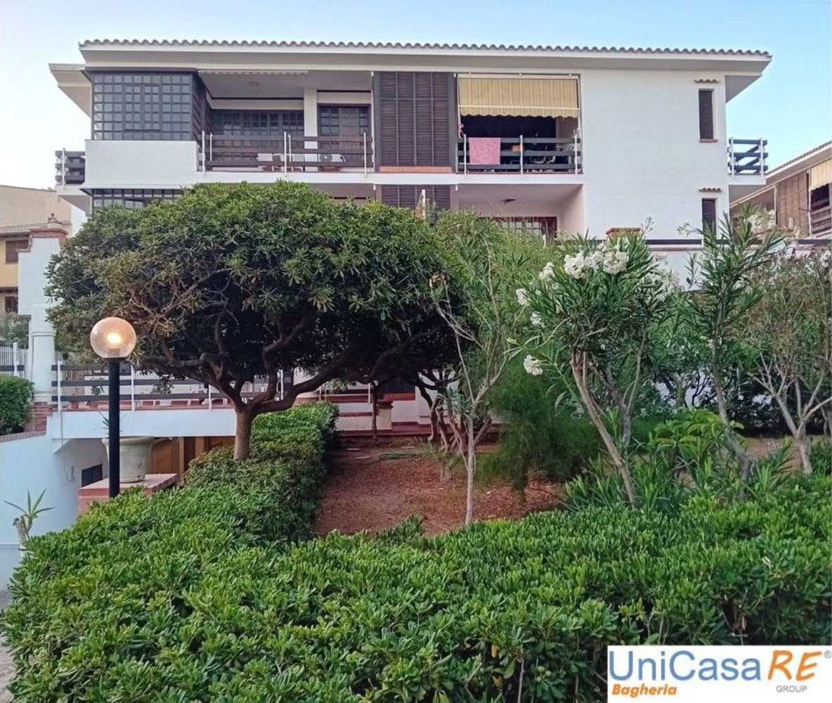 4 bedrooms Apartment in Bagheria, Italy No. 348540