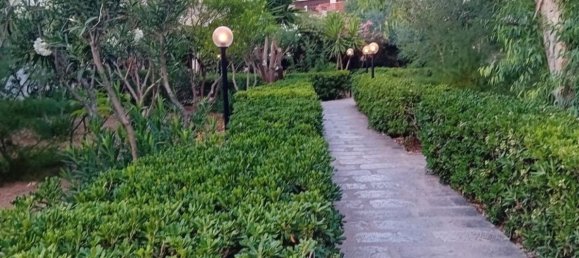 4 bedrooms Apartment in Bagheria, Italy No. 348540 3