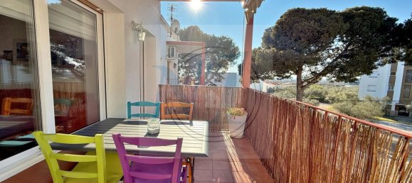 2 bedrooms Penthouse in Roses, Spain No. 84912 2