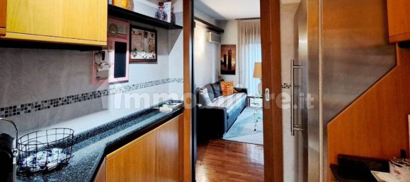 2 bedrooms Penthouse in Monza, Italy No. 186052 6