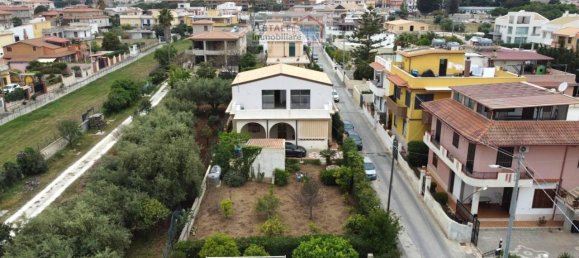 Ático de 4 habitaciónes en Avola, Italy No. 26067 2