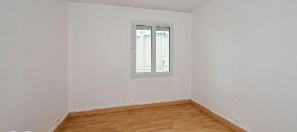 Квартира с 3 спальнями в Сен-Жан-Де-Ла-Руэль, Франция № 46646 7