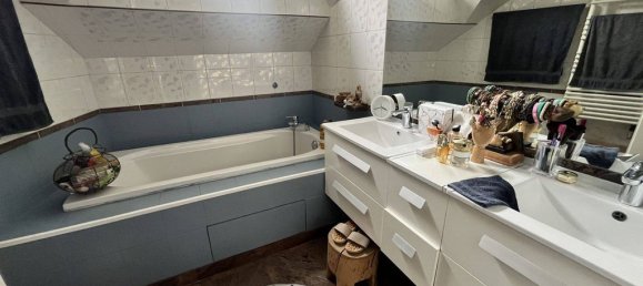 5 bedrooms House in La Frette-sur-Seine, France No. 351357 17