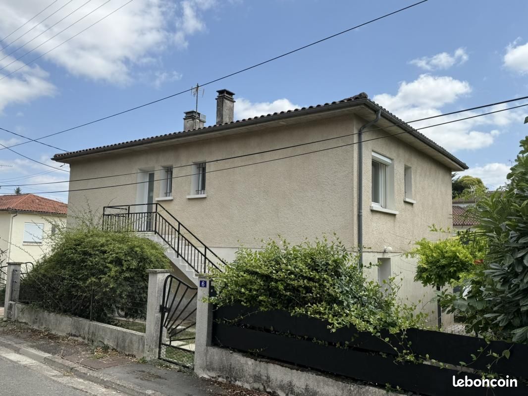 4 Schlafzimmer Villa in Auch, France, Nr. 290227