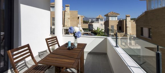 Villa de 4 dormitorios en La Nucia, Spain No. 4463 24