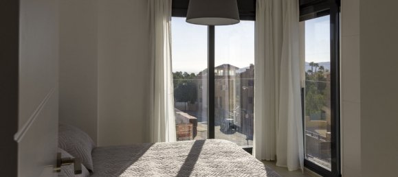 Villa de 4 dormitorios en La Nucia, Spain No. 4463 21