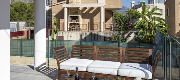 Villa de 4 dormitorios en La Nucia, Spain No. 4463 4