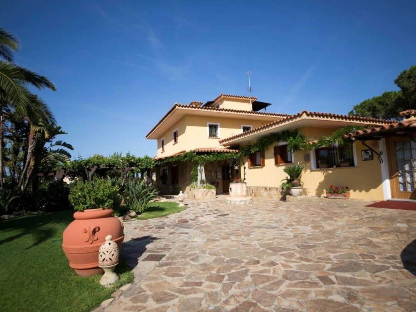 15غرفة فيلا في Loiri Porto San Paolo, Italy رقم 48283