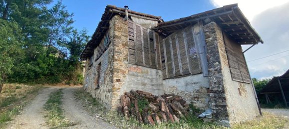 4-Zimmer Haus in Pianello Val Tidone, Italy, Nr. 71526 10