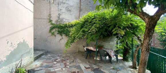 4-Zimmer Haus in Pianello Val Tidone, Italy, Nr. 71526 9