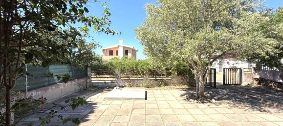 Casa de 3 habitaciónes en Sinnai, Italy No. 270322 9