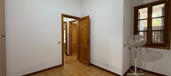 Casa de 3 habitaciónes en Sinnai, Italy No. 270322 21