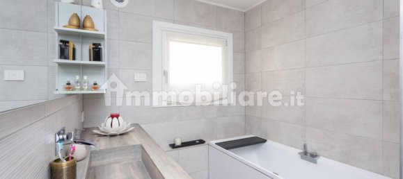3 Schlafzimmer Villa in Castiglione Olona, Italy, Nr. 307887 32