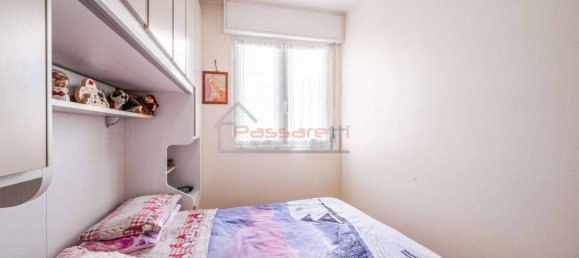 2 bedrooms Apartment in Milan, Italy No. 317929 27