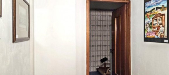 95m² Commercial property in Vicenza, Italy No. 263147 11