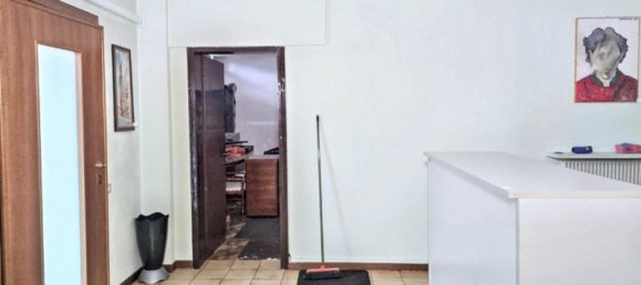 95m² Commercial property in Vicenza, Italy No. 263147 6