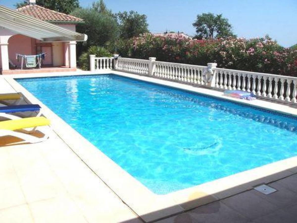 Дом с 7 спальнями в Киссак, Франция № 32123