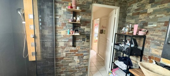 3 Schlafzimmer Villa in Carcassonne, France, Nr. 355654 9