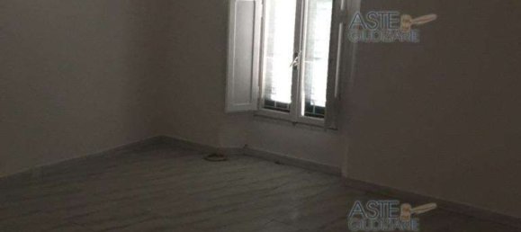 4غرفة شقة في Livorno, Italy رقم 300203 16