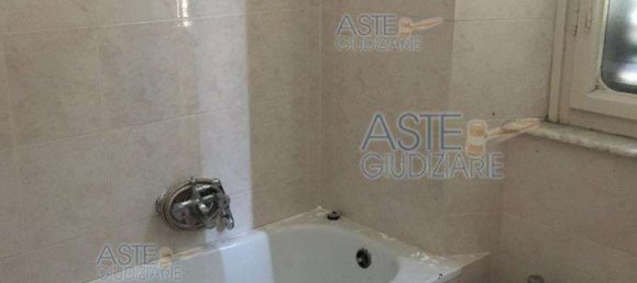 4غرفة شقة في Livorno, Italy رقم 300203 38