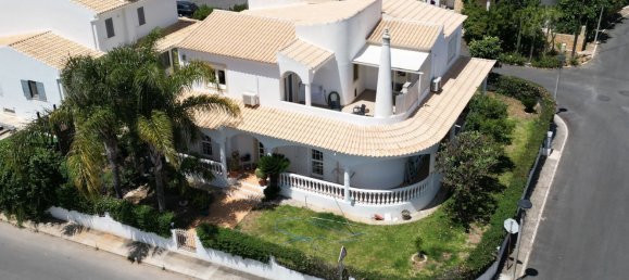 Casa de 5 dormitorios en Montenegro, Portugal No. 189988 5