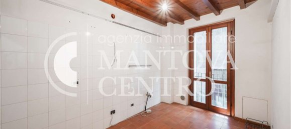 Дом с 10 спальнями в Мантуя, Италия № 363431 13