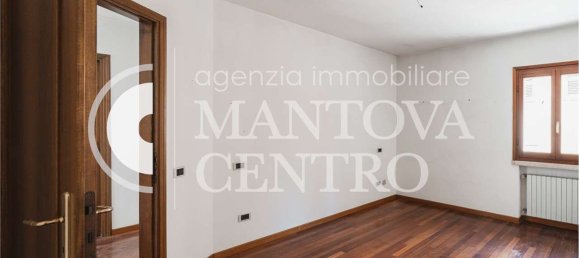 Дом с 10 спальнями в Мантуя, Италия № 363431 23