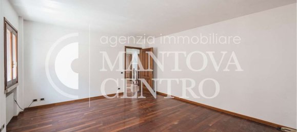 Дом с 10 спальнями в Мантуя, Италия № 363431 22