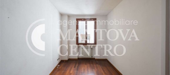 Дом с 10 спальнями в Мантуя, Италия № 363431 26