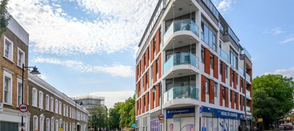 2 bedrooms Apartment in London, United Kingdom No. 5433 4