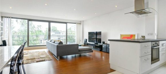 2 bedrooms Apartment in London, United Kingdom No. 5433 9