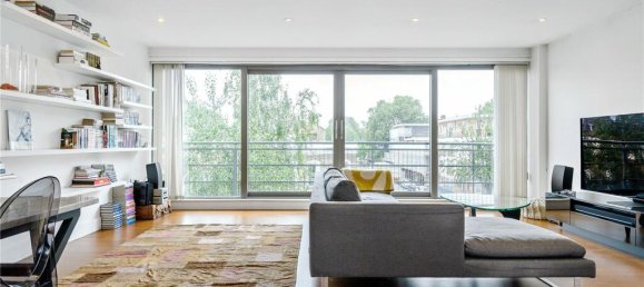 2 bedrooms Apartment in London, United Kingdom No. 5433 2