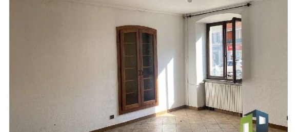 3 bedrooms House in Hericourt, France No. 305057 4