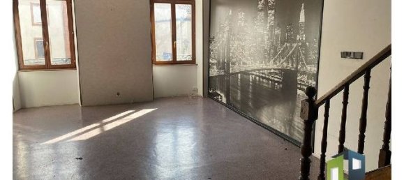 3 bedrooms House in Hericourt, France No. 305057 5