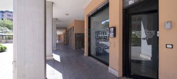 Imóvel comercial de 1 divisão em Rome, Italy N.º 376217 17