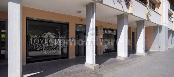 Imóvel comercial de 1 divisão em Rome, Italy N.º 376217 2